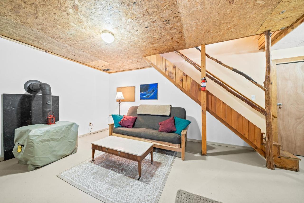 River Road Treehouse Retreat Warrensburg Zewnętrze zdjęcie