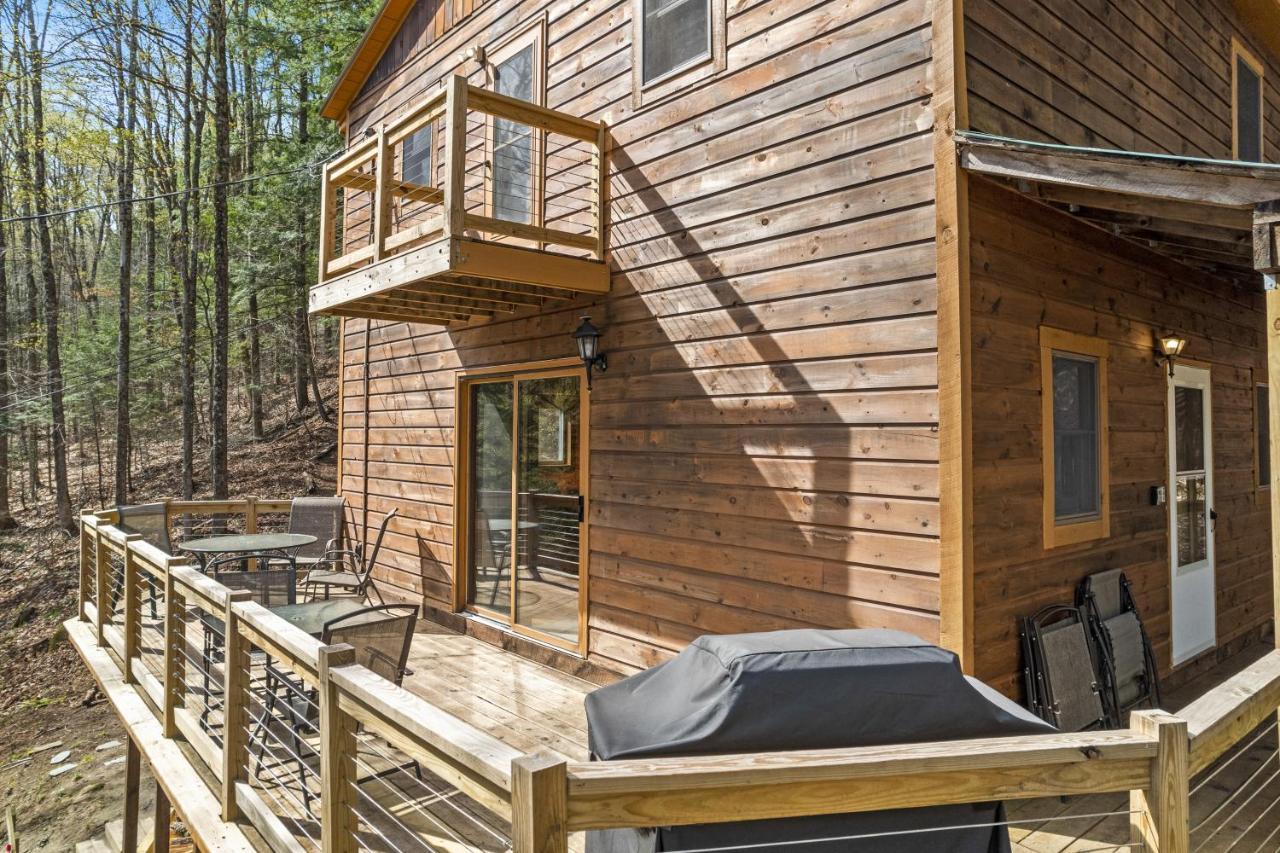 River Road Treehouse Retreat Warrensburg Zewnętrze zdjęcie